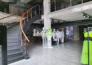 Ladenfläche auf drei Etagen in bester Lage, 10117 Berlin, Ladenfläche